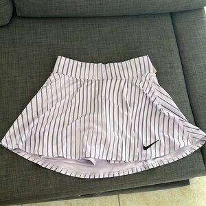NWT Nike skort
